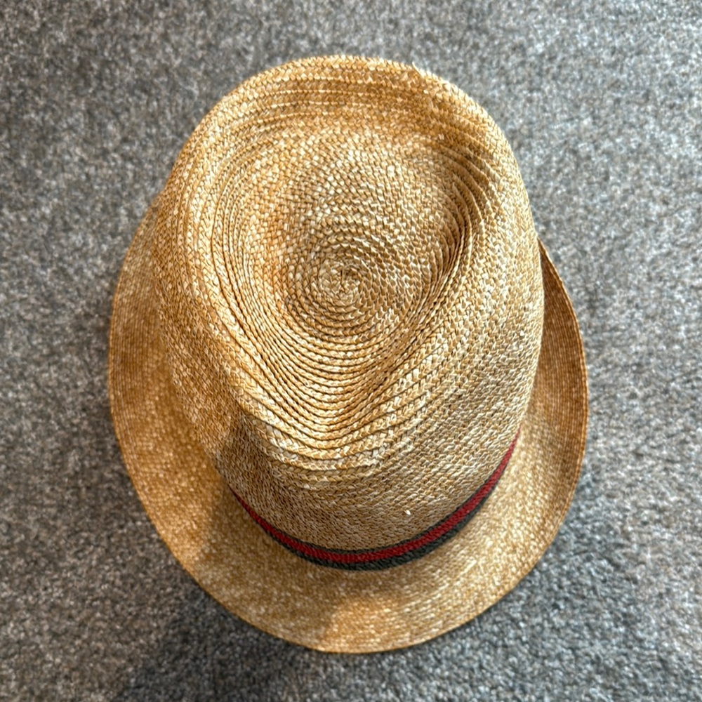 Gucci Straw Fedora with Green and Red Band - Picture 2 of 4